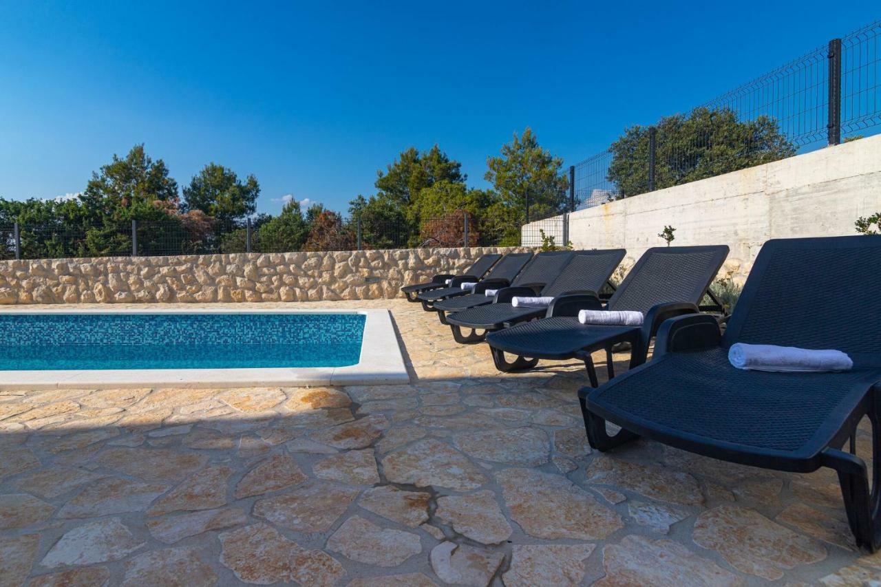 Holiday Home Mb Ražanj Exterior foto
